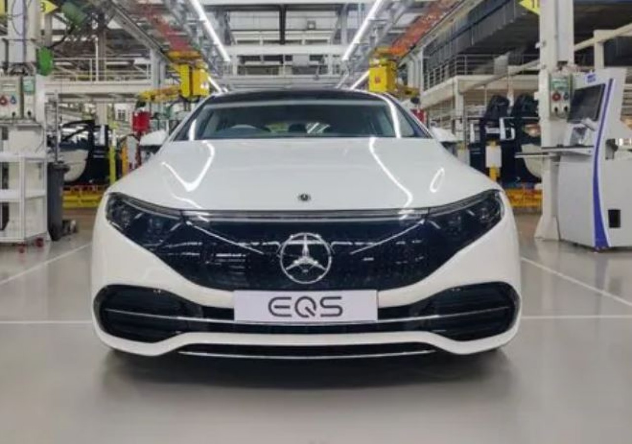 Mercedes-Benz launches first ‘Made in India’ EQS 580 luxury electric car