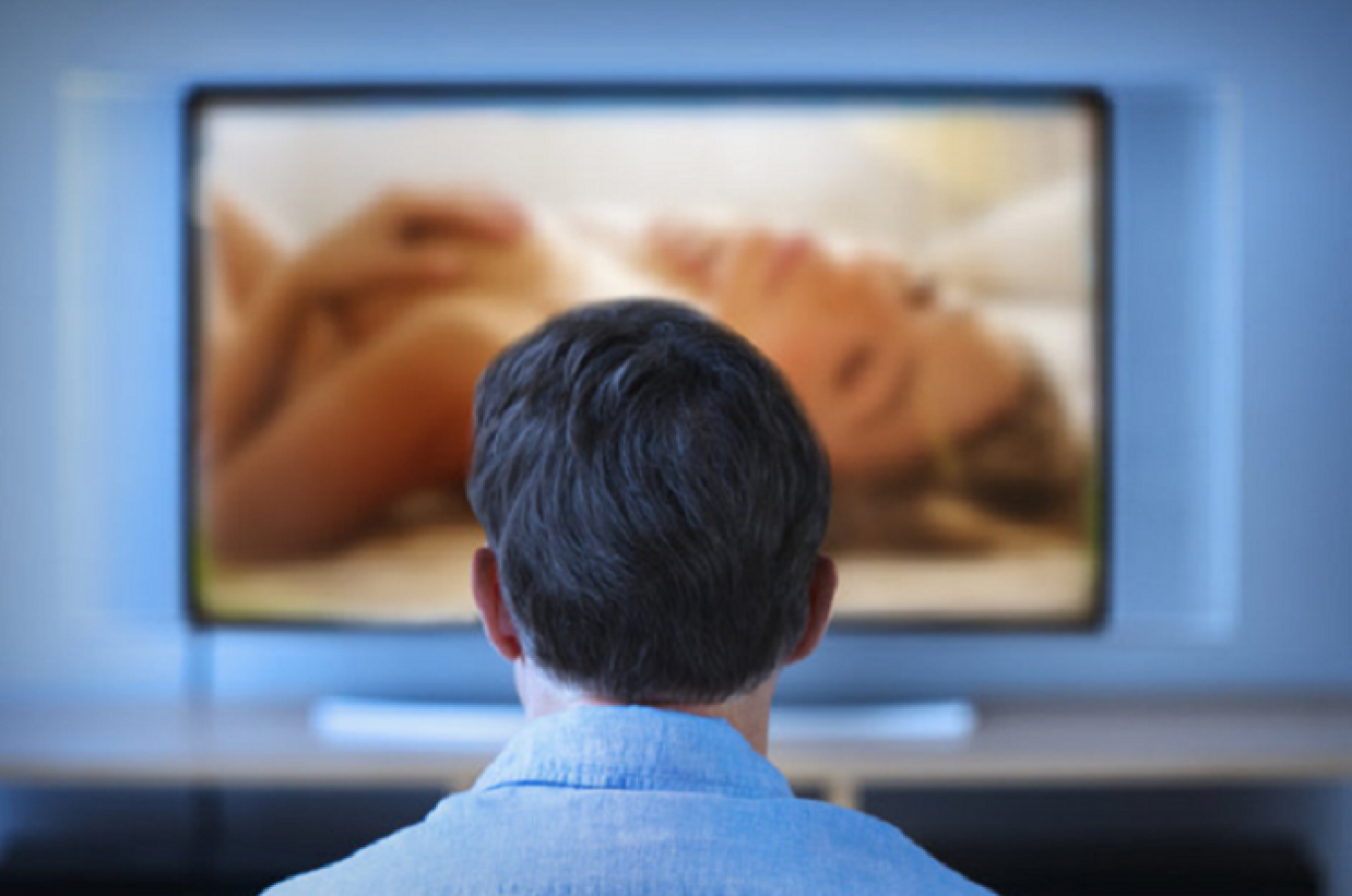 Surat Hidden Porn - Watching porn on smart TV cause trouble to husband-wife, Hacker ...