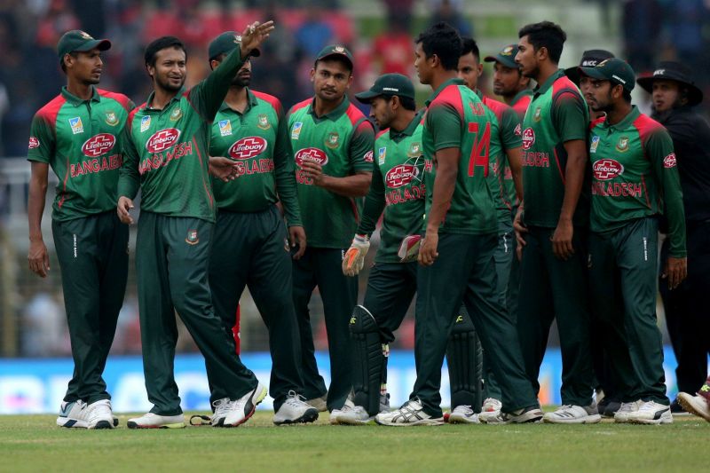 BAN vs SA LIVE : सधी हुई शुरुआत के साथ बांग्लादेश ने पार किया 100 का आंकड़ा