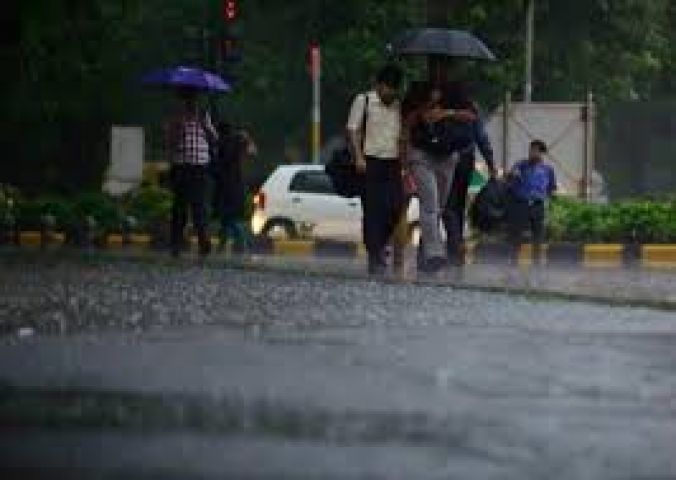 Heavy rains likely to continue today, says weather forecast