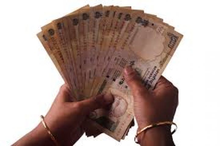 Rupee hits 67-mark against USD