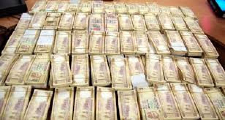 Two crore held from DMK candidate, son's house
