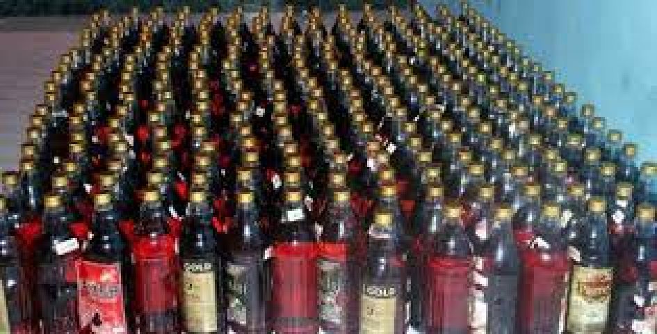 Uttar Pradesh:Illegal liquor factory unearthed