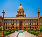 Man detained to threatened to blow up Rashtrapati Bhavan