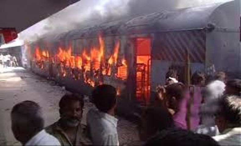 Three rail coaches spoiled in fire incident in Raj
