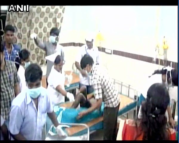 2 dead, 40 electrocuted after livewire falls on bus in Tamil Nadu