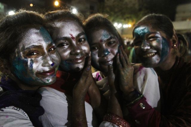 Holi : Pakistan smudged in the Festival of colour
