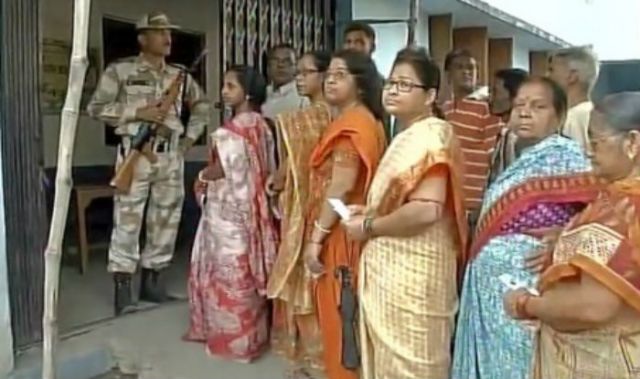 Second phase of West Bengal Assembly Elections 2016 has begun