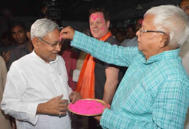 Look how politicians celebrated Holi!