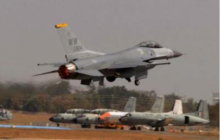 US lawmaker worries over Obama's decision saying Pakistan may use F-16s against India