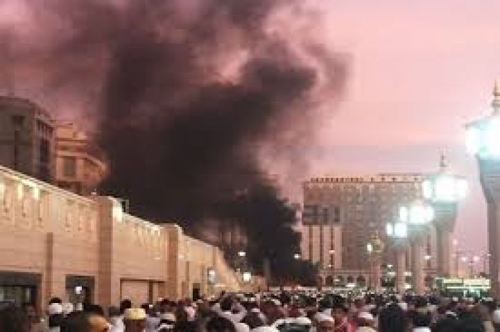 Suicide bombing near Saudi holy site killed 4 Saudi people