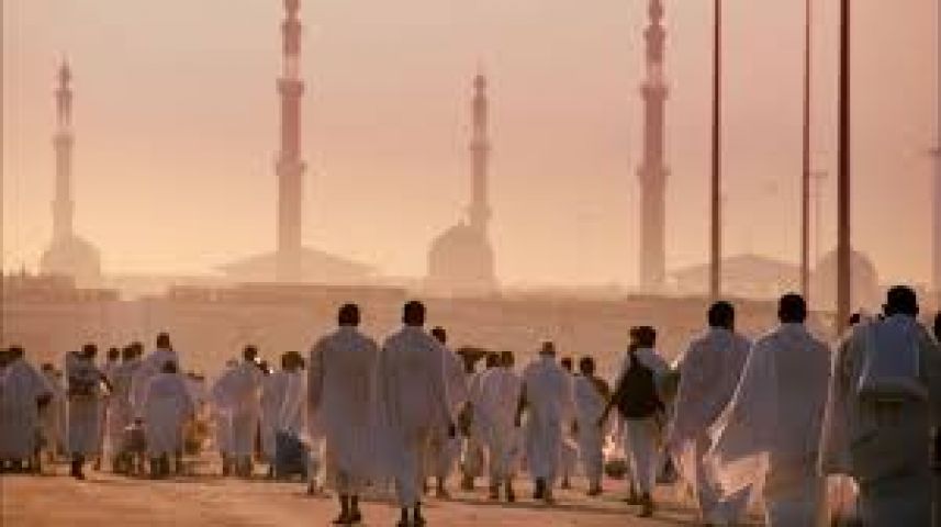 3 including Pakistani religious affairs minister jailed for Hajj corruption