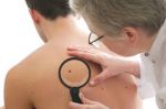 This device can detect skin cancer at early stage