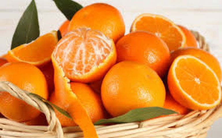 Health benefits of juicy orange !