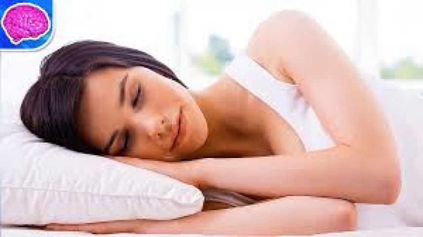 The Benefits Of Sleeping On Your Left Side!