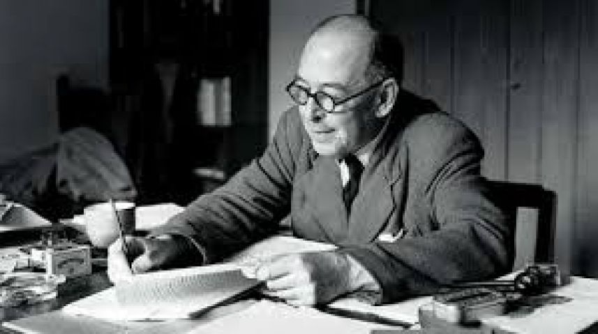 C.S Lewis and his believe in Christianity !
