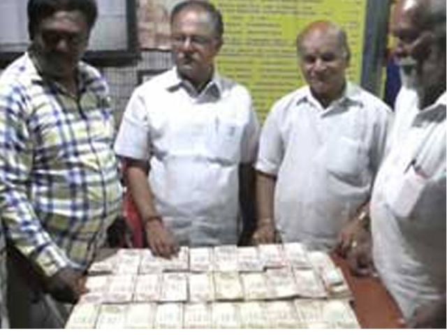 Tamilnadu Temple gets 500 & 1000 rupee Notes And Collects The Highest Donation Ever
