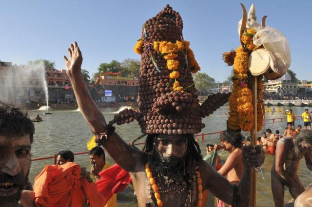 Simhastha Kumbh 2016:  Naga sadhus devoted to holy bath
