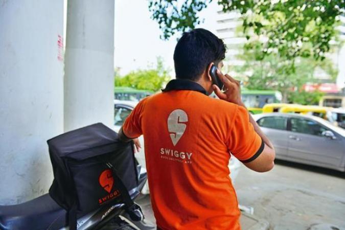Swiggy sends sorry and Rs 200 coupon after girl asked for sexual favour by delivery boy