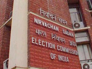 बीजेपी ने की चुनाव आयोग से शिकायत, कहा- प. बंगाल के वोटरों में भय का माहौल
