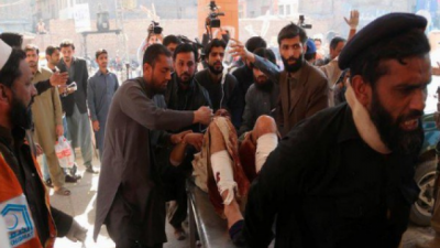 पाकिस्तान की दरगाह पर 20 लोगो की हत्या, 5 गिरफ्तार