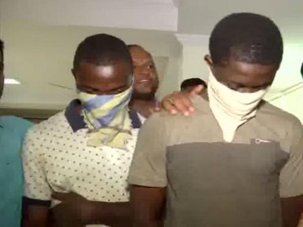 Hyderabad Police nabbed two Africans with 25g Cocaine