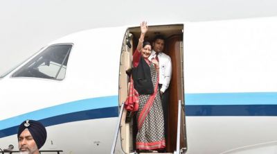 सुषमा स्वराज चीन और मंगोलिया दौरे पर
