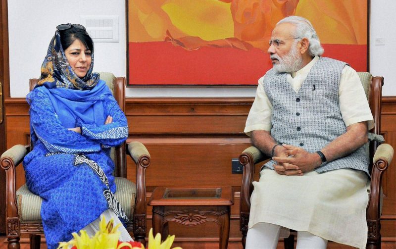 आज PM मोदी से मिलेगी महबूबा, कश्मीर के हालातों पर होगी बात
