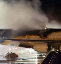 इंदिरा गांधी अंतरराष्ट्रीय हवाई अड्डे पर टला बड़ा हादसा, विमान में लगी आग