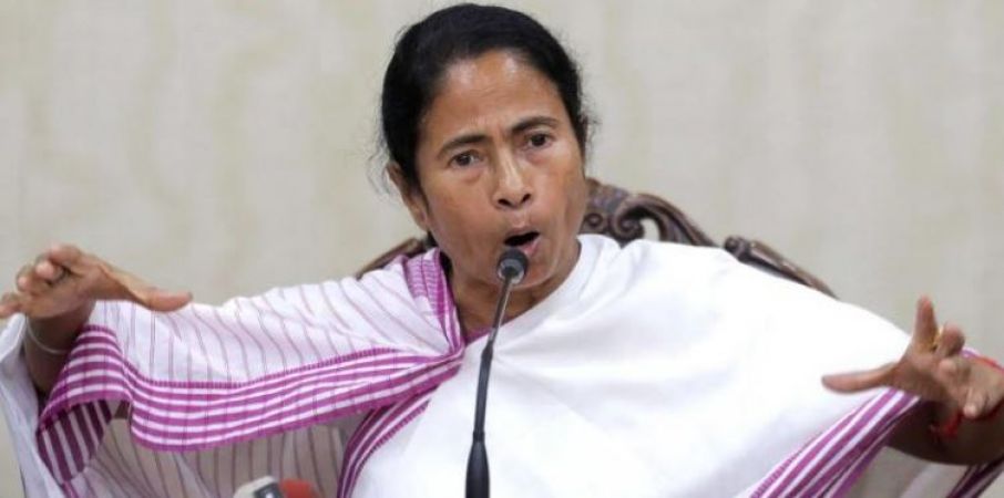 ममता बनर्जी ने साधा पीएम मोदी पर निशाना, बोली- पहले बंगाल आए नहीं, अब उन्हें बंगाल से वोट चाहिए