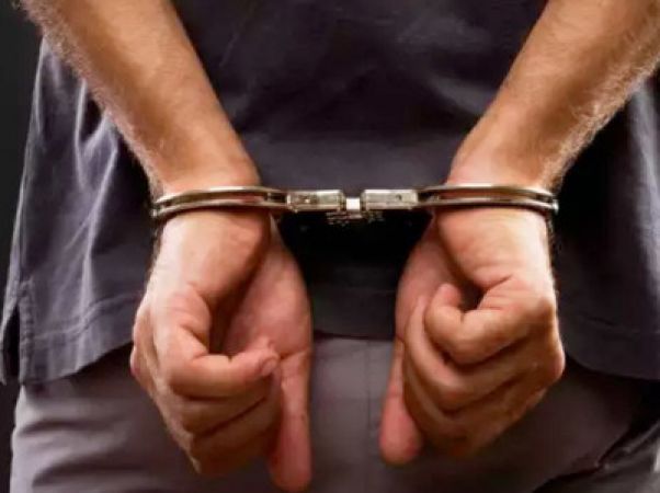 बिहार में कुख्यात अपराधी गैंग पुलिस हिरासत में