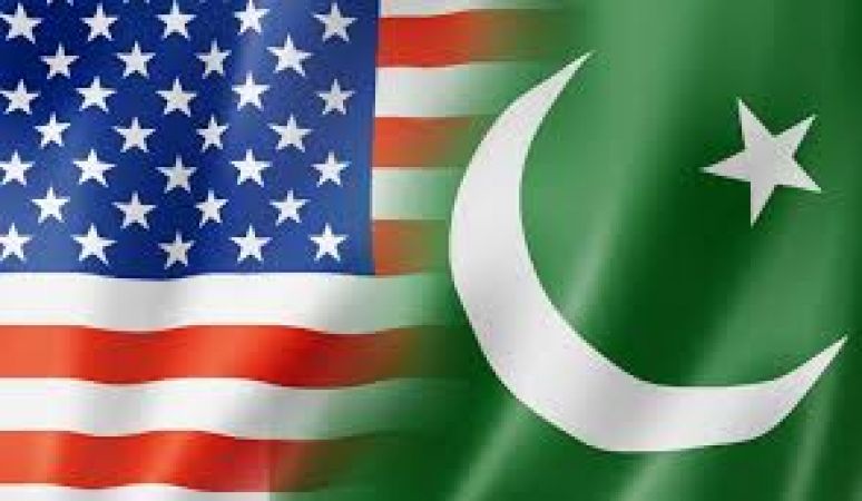 पाकिस्तान ने अमरीकी अधिकारी को किया गिरफ़्तार