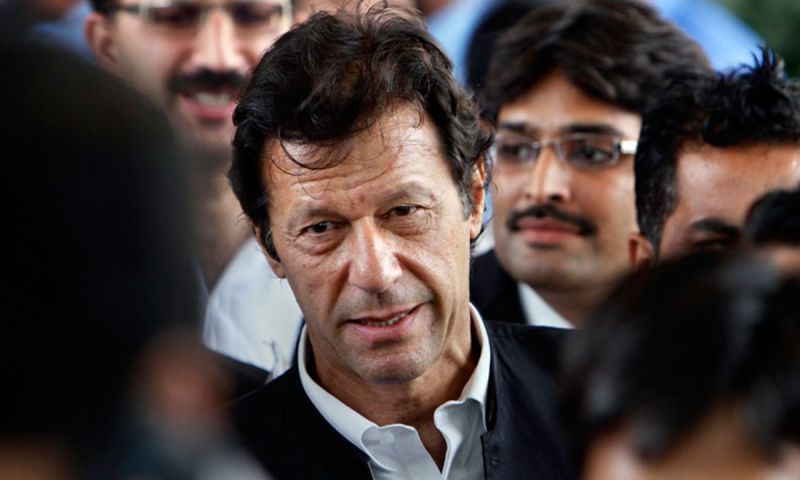 पाकिस्तान तहरीक ए इन्साफ पार्टी के प्रमुख इमरान खान पर महिला नेता ने लगाया अश्लील मैसेज भेजने का आरोप