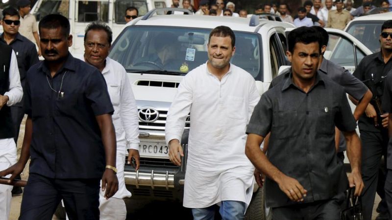 राहुल गांधी की गाडी पर पत्थर फेकने के आरोप में बीजेपी महामंत्री गिरफ्तार
