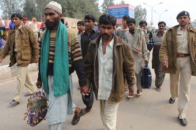 भारत ने 14 पाकिस्तानी कैदियों को रिहा किया
