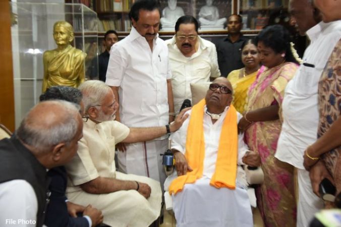 करुणानिधि के निधन पर PM मोदी ने जताया शोक, चेन्नई के लिए हुए रवाना