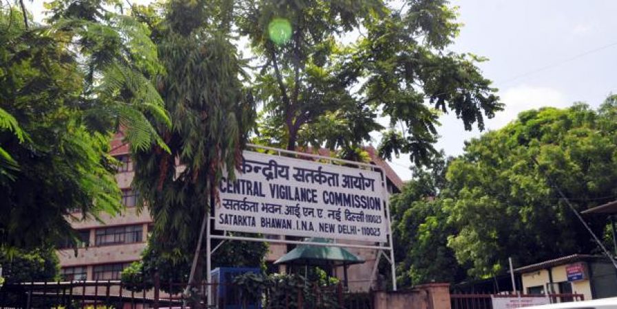 शारदा घोटाला, वेस्ट बंगाल के प्रमुख अधिकारियों पर सतर्कता आयोग की नज़र हुई टेढ़ी