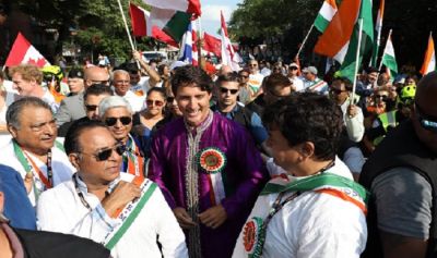 इंडिया डे परेड में कनाडाई PM भारतीय वेशभूषा पहनकर हुए शामिल