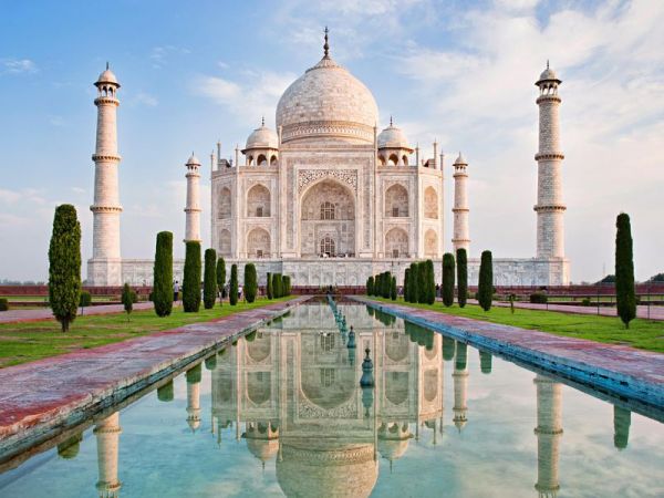 एएसआई की रिपोर्ट में ताज महल को मकबरा बताया