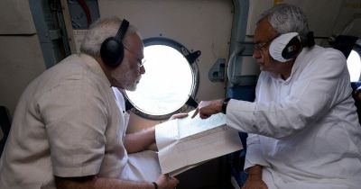 बिहार बाढ़: सर्वेक्षण करने के बाद PM मोदी ने 500 करोड़ की सहायता राशि देने का किया एलान