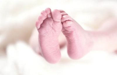 21 दिन की बच्ची के पेट से निकले 8 भ्रूण, देखकर डॉक्टर के भी उड़ गए होश