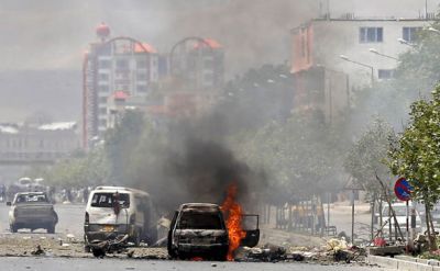 अफगानिस्तान में सुरक्षाकर्मियों के वाहन के पास आत्मघाती हमला,13 की मौत 22 घायल