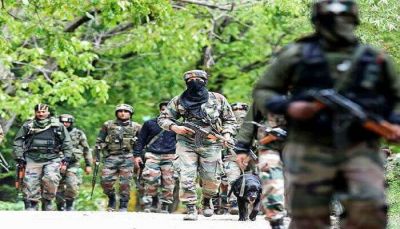 जम्मू कश्मीर: खानबल मुठभेड़ में हिज्बुल कमांडर सहित दो आतंकी ढेर