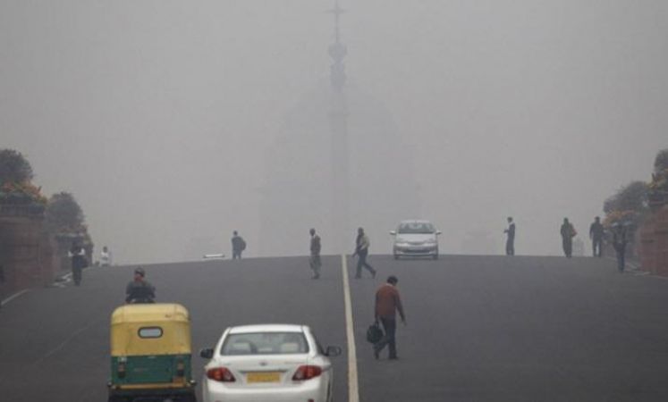 दिल्ली में हो रही कृत्रिम बारिश की तैयारी, प्रदूषण से मिलेगी निजात
