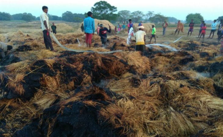 धान जलने से दुखी किसान ने की आत्महत्या