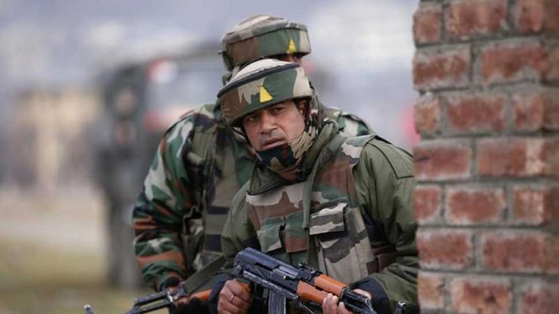 जम्‍मू-कश्‍मीर के मुजगुंड में सुरक्षाबलों ने मार गिराए 2 आतंकी