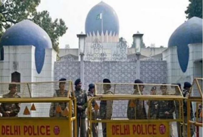 23 भारतीय सिखों के पासपोर्ट पाकिस्तान दूतावास से हुए गायब