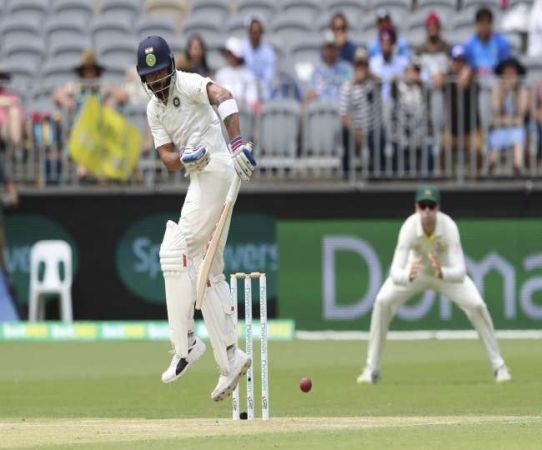 भारतीय पारी 283 रन पर सिमटी, ऑस्ट्रेलिया को मिली 43 रन की बढ़त