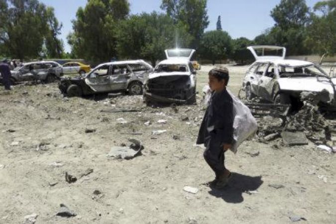 अफगानिस्तान में हुए आत्मघाती हमले में छह पुलिसकर्मियों की मौत