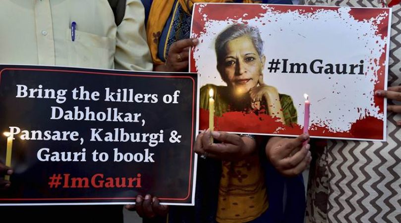 पत्रकारों की हत्या से बढ़ता असंतोष